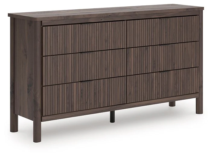Pamytta Dresser