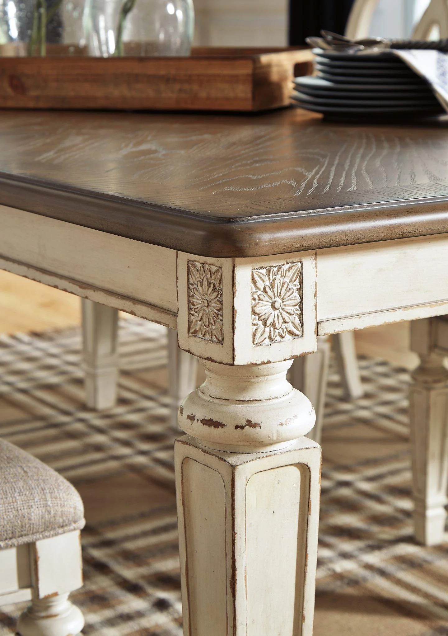 Realyn Dining Room Set - Image 19