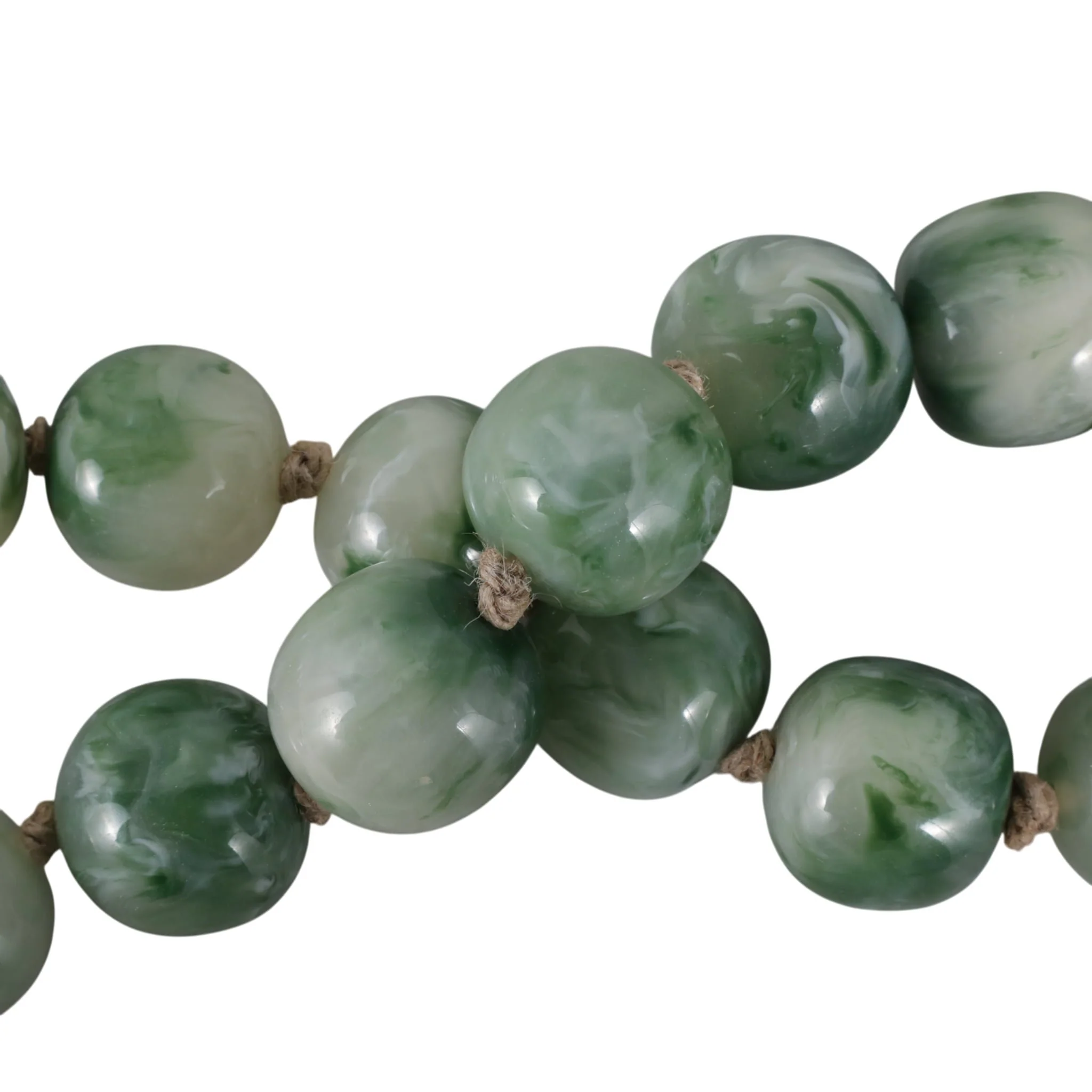 Resin, 36 X 1 Bead Garland, Green - Image 7