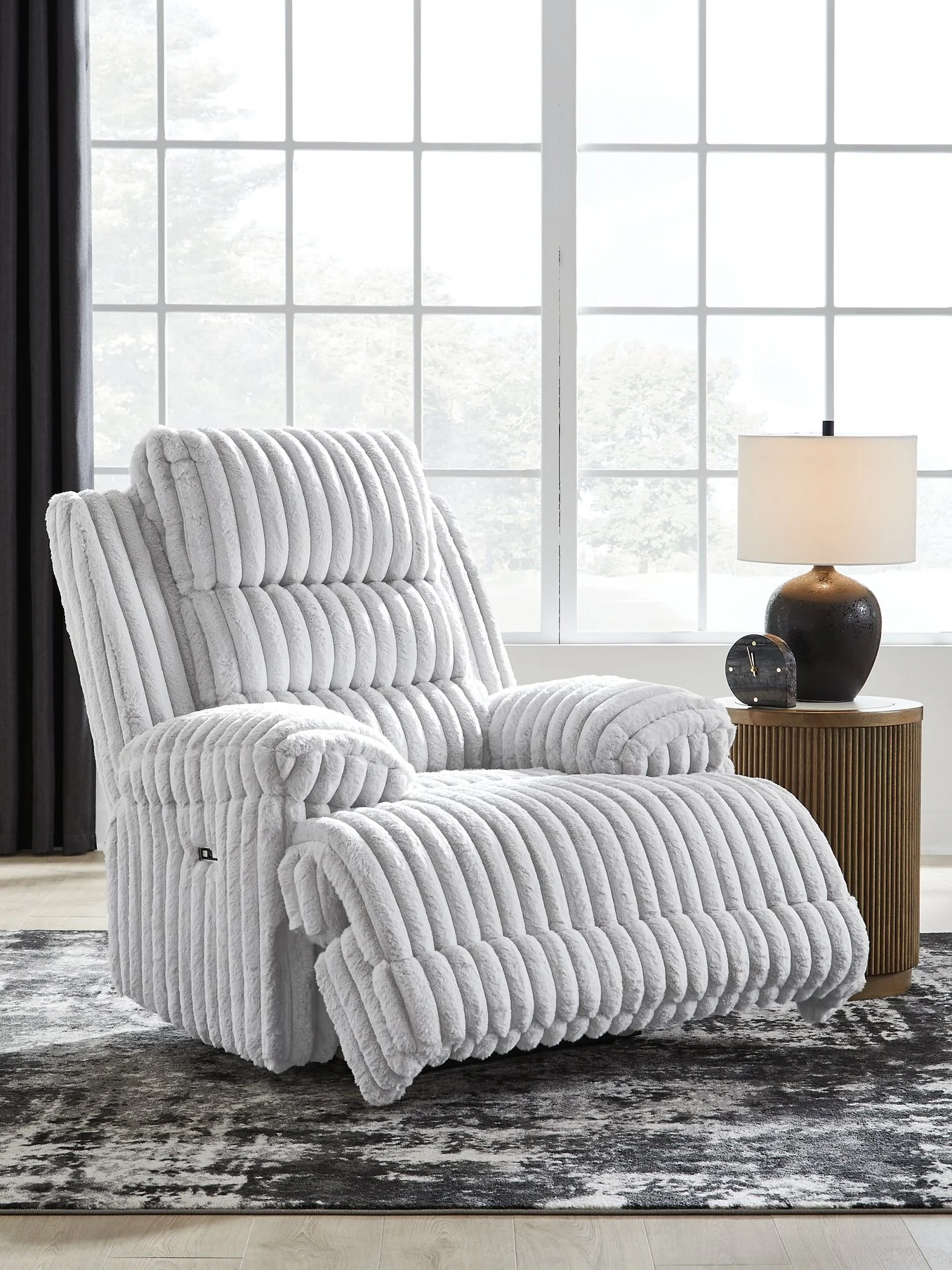 Rhines Falls Power Recliner - Image 6