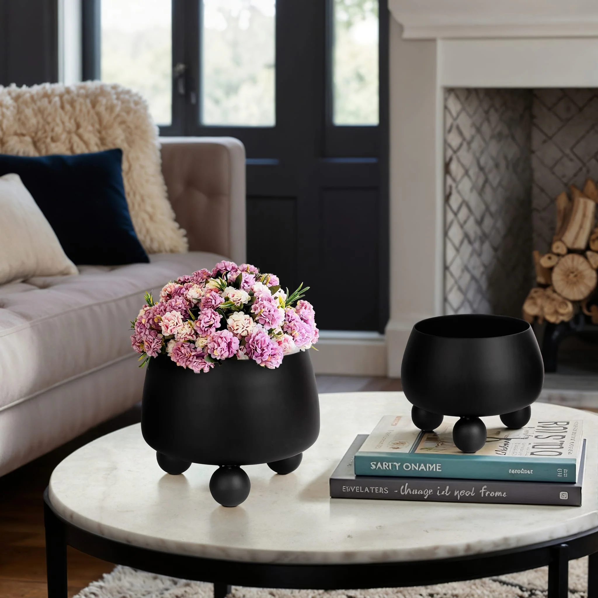 S/2 9/11" Round Metal Planters With Ball Feet, Blk - Image 7