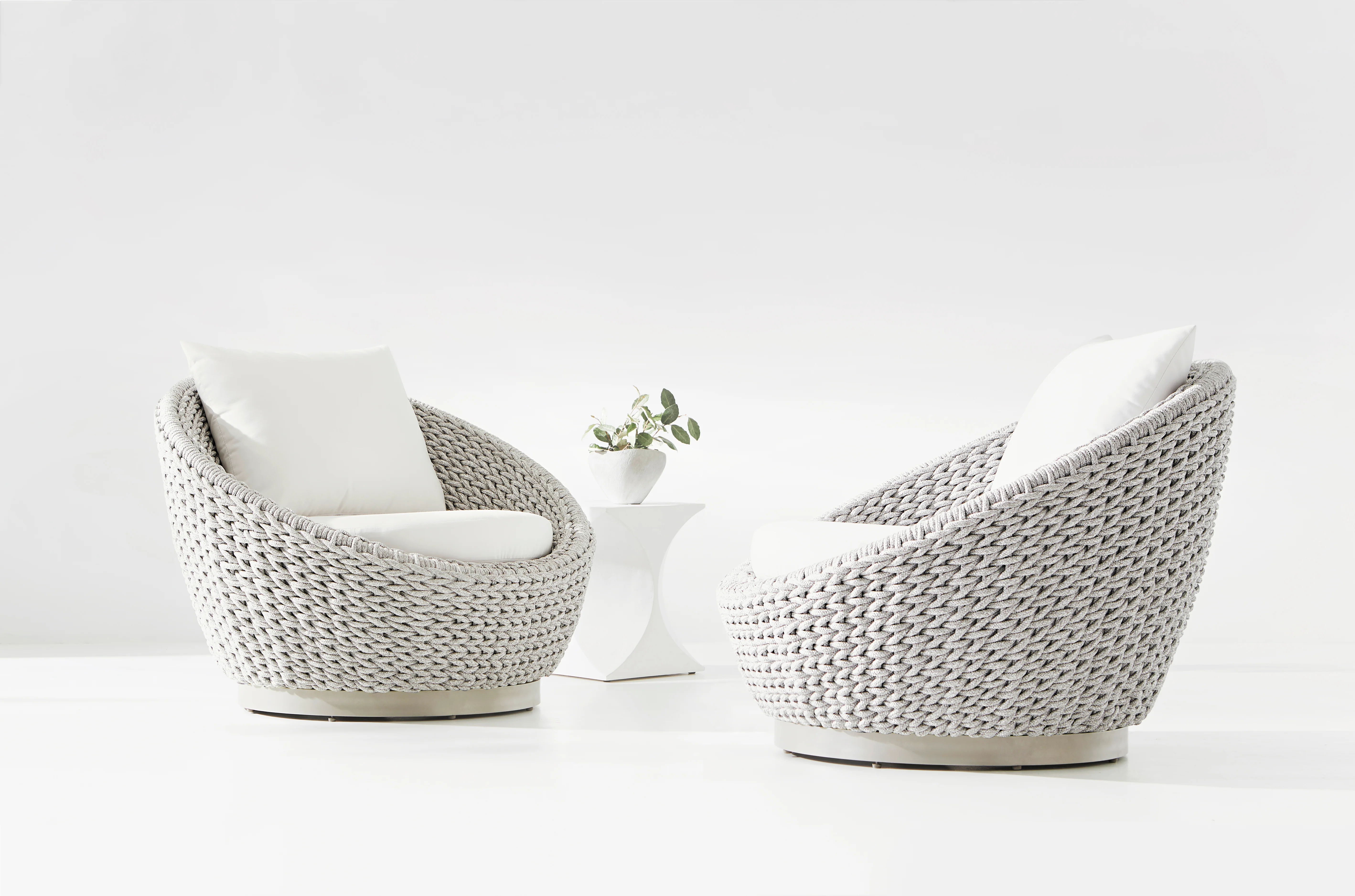Savaii Outdoor Swivel Chair - Image 6