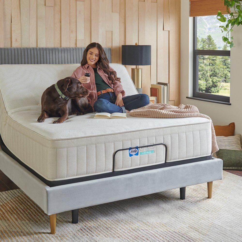 Sealy® Naturals™ Hybrid Mattress - Image 18