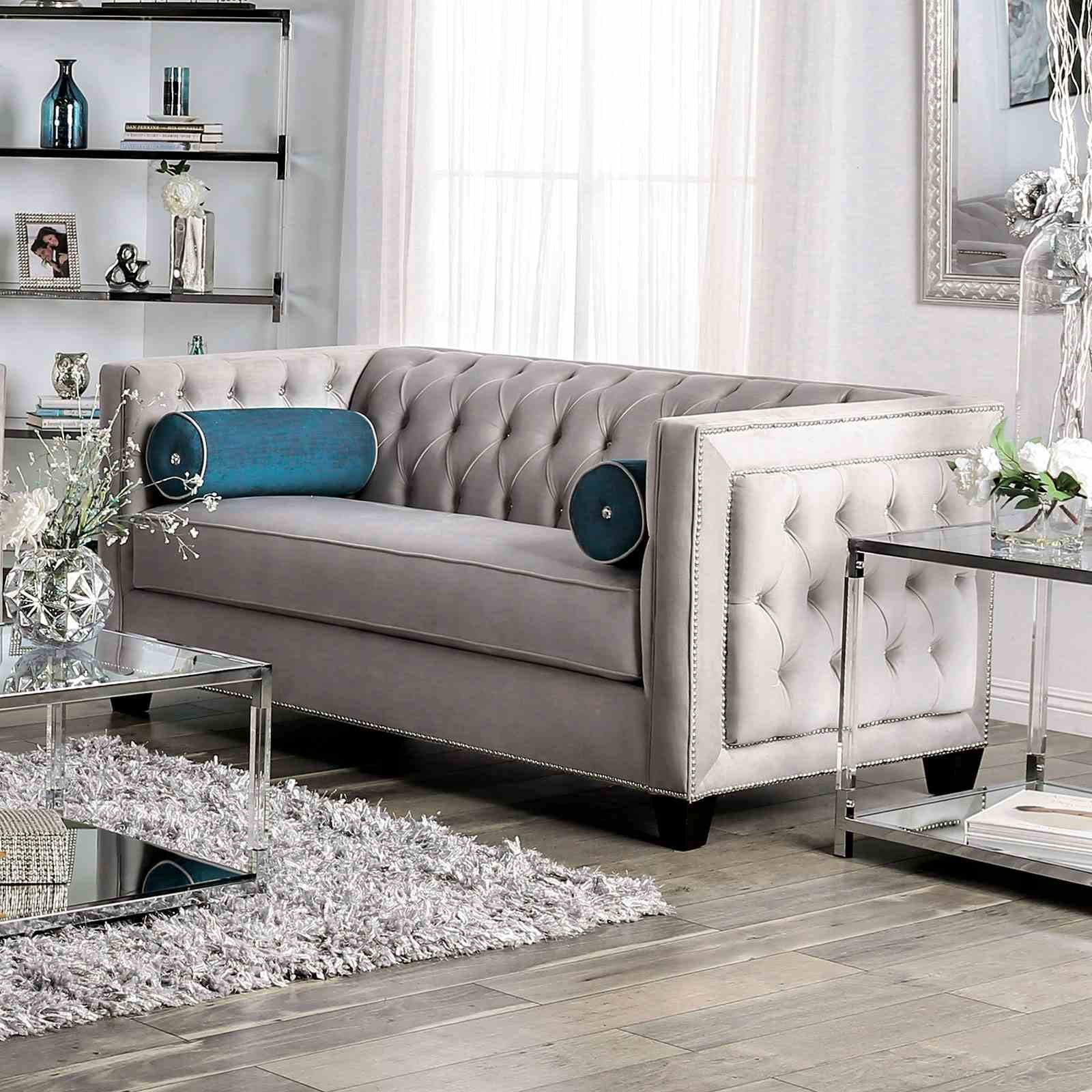 Silvan Loveseat