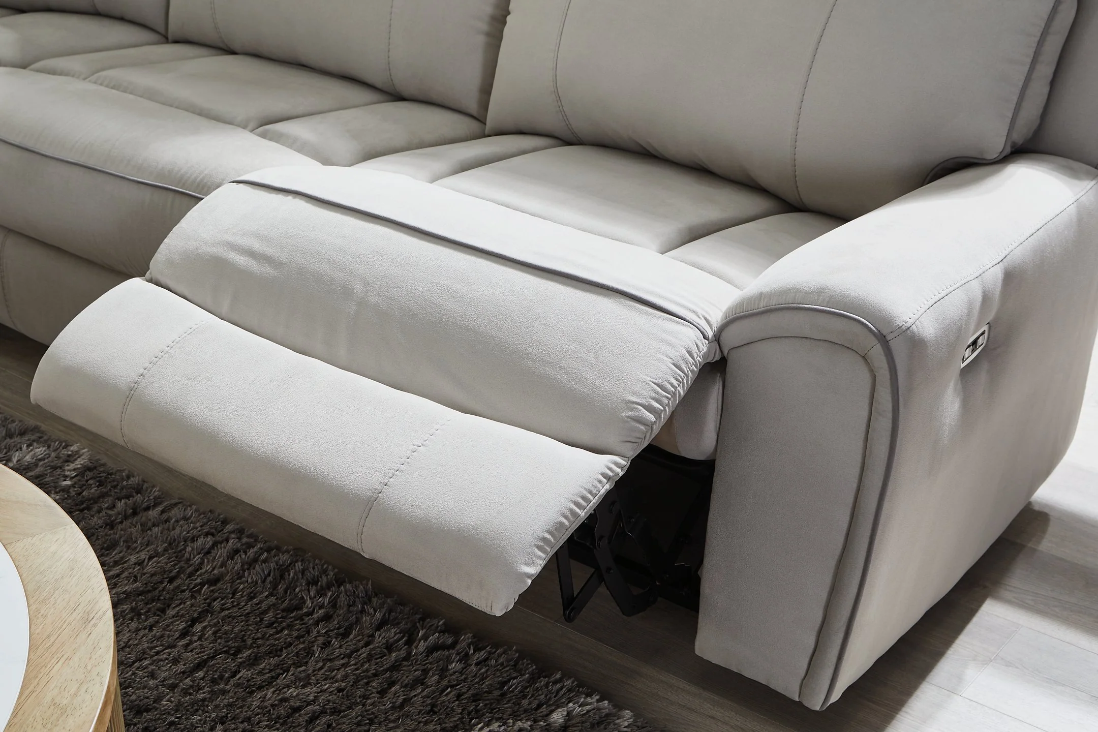 Social Pointe Reclining Loveseat - Image 5