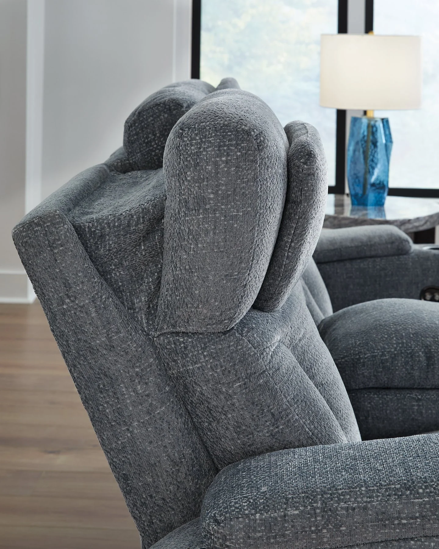 Studio Cave Power Reclining Loveseat with Console - Image 9