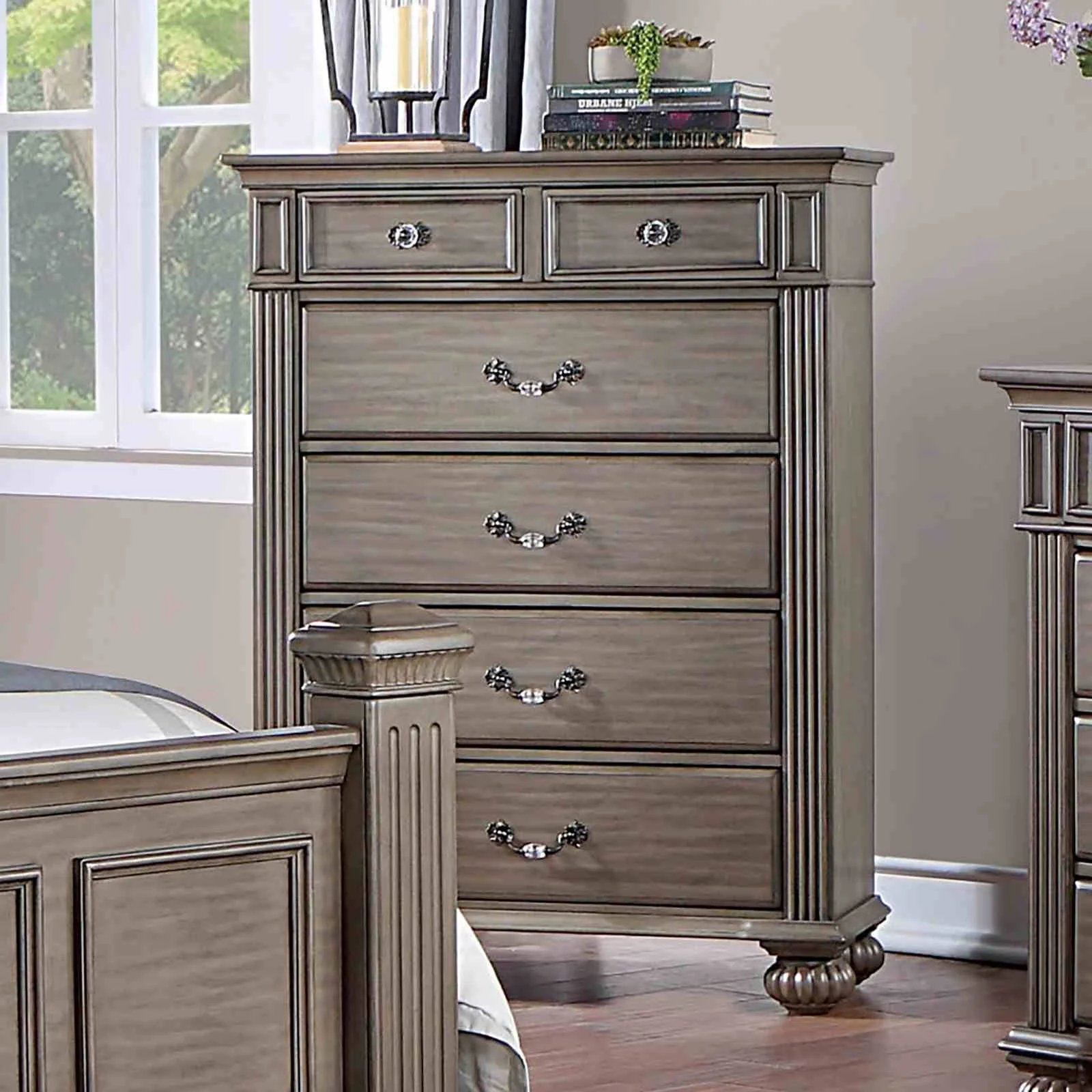 Syracuse Chest, Gray