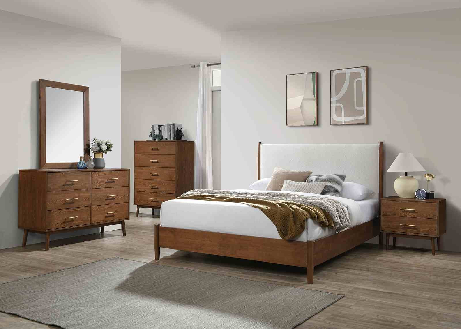 Thusis 4 Pc. Queen Bedroom Set