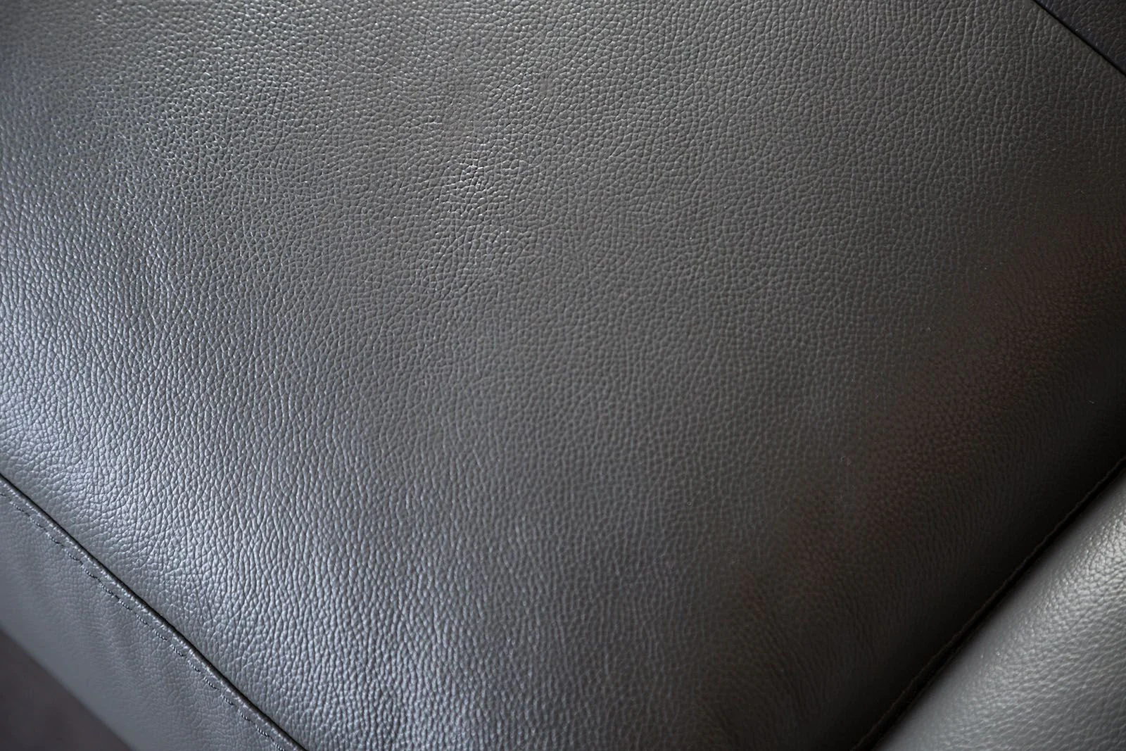 Vadso Sectional, Left Chaise, Dark Gray - Image 4