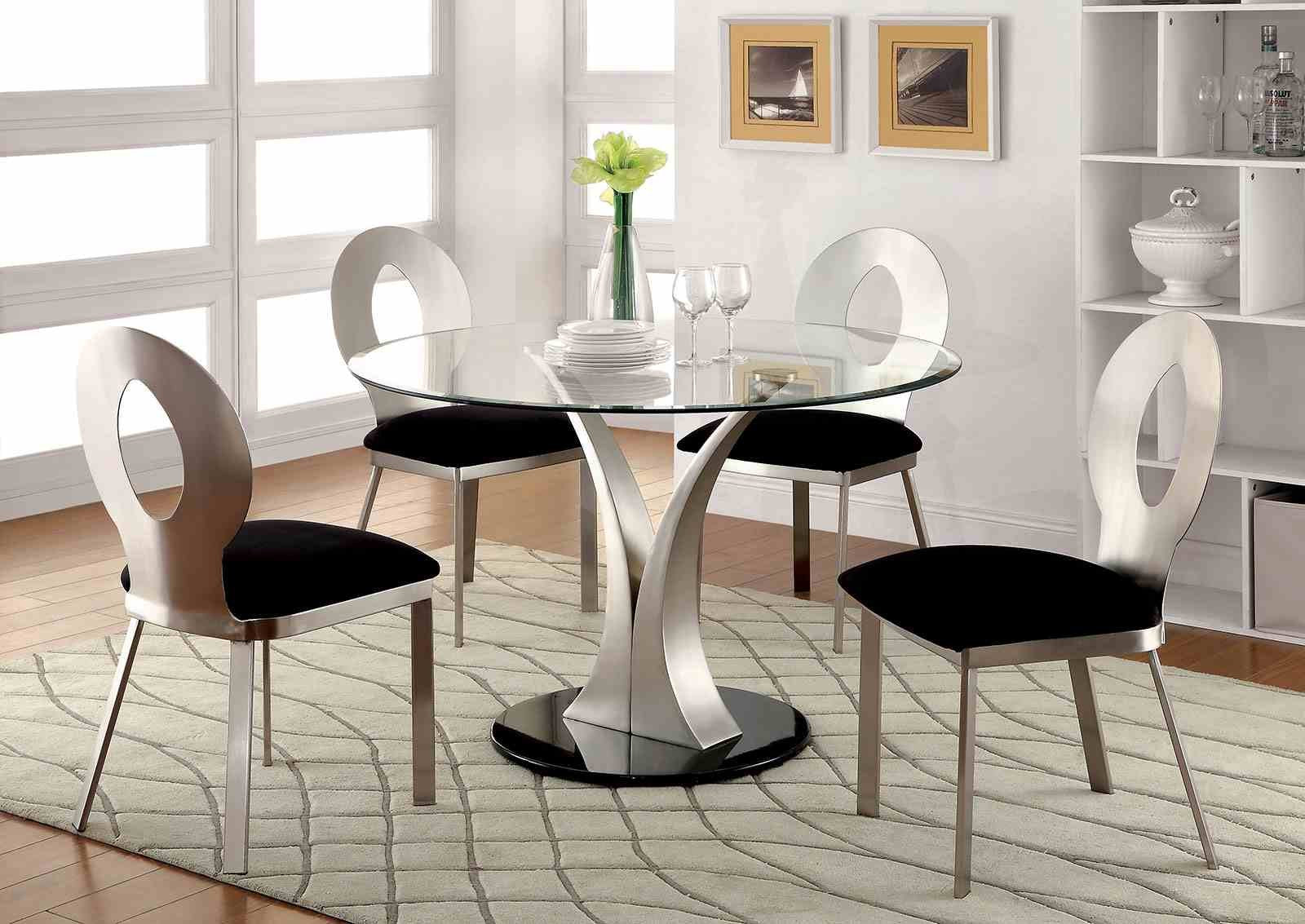 Valo 5 Pc. Dining Table Set