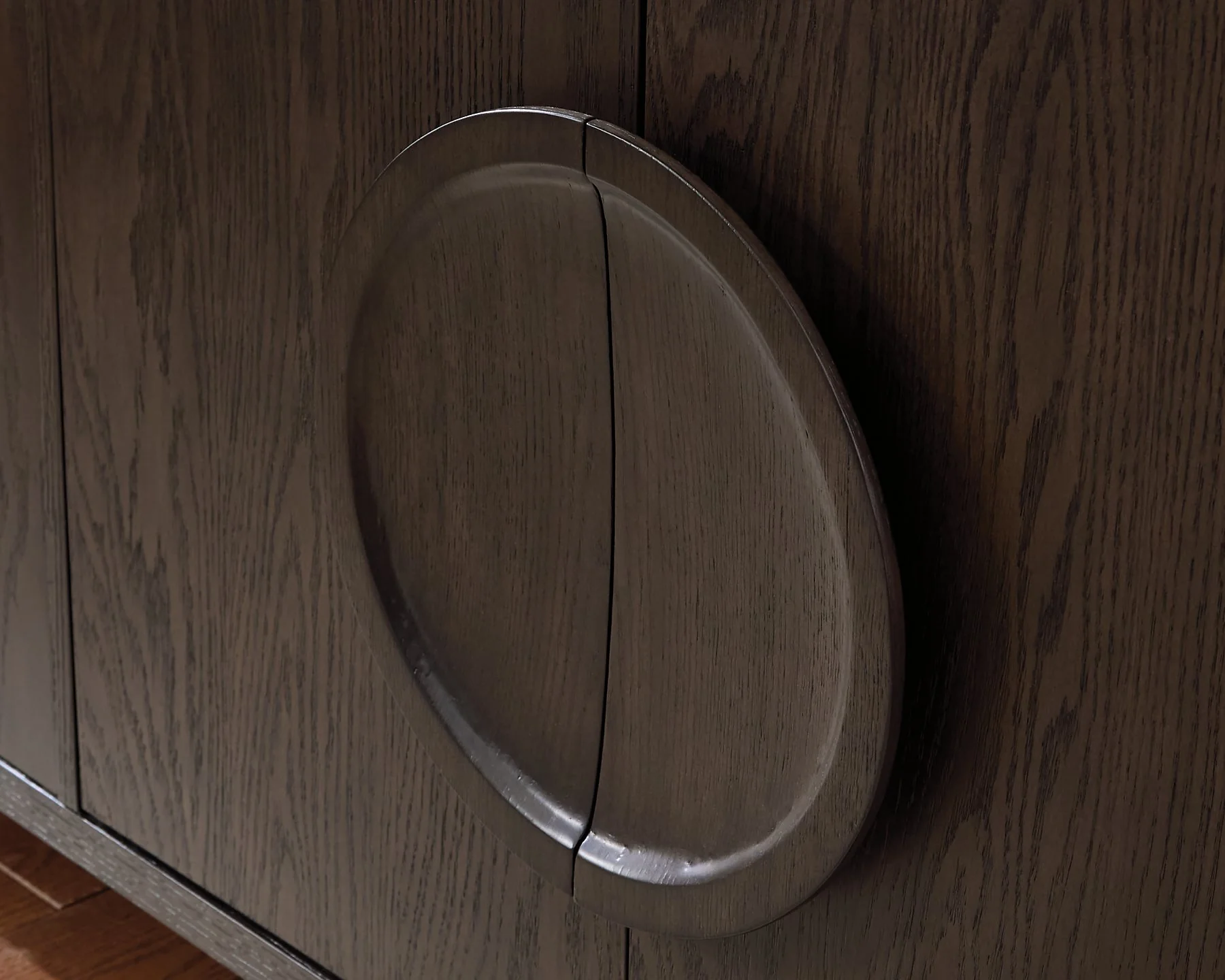 Veeda Accent Cabinet - Image 6