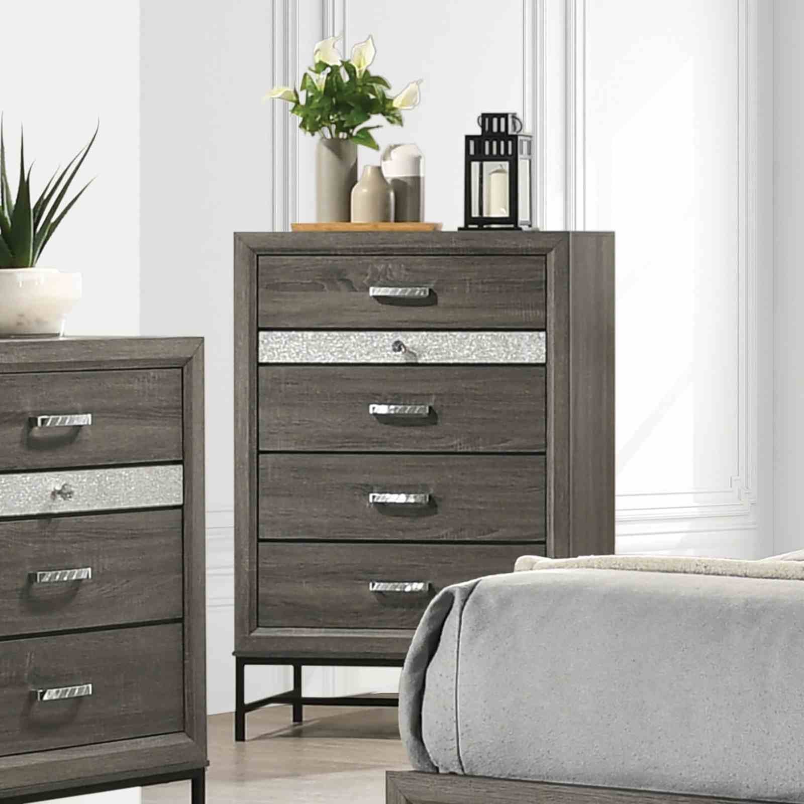 Voleta Chest, Gray