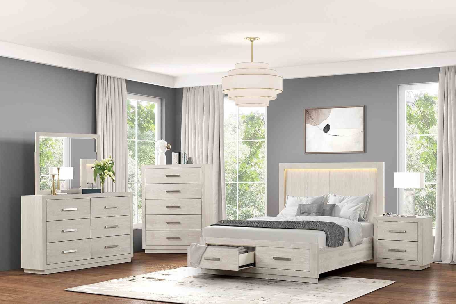 Wellingborough Queen Bed, Light Gray