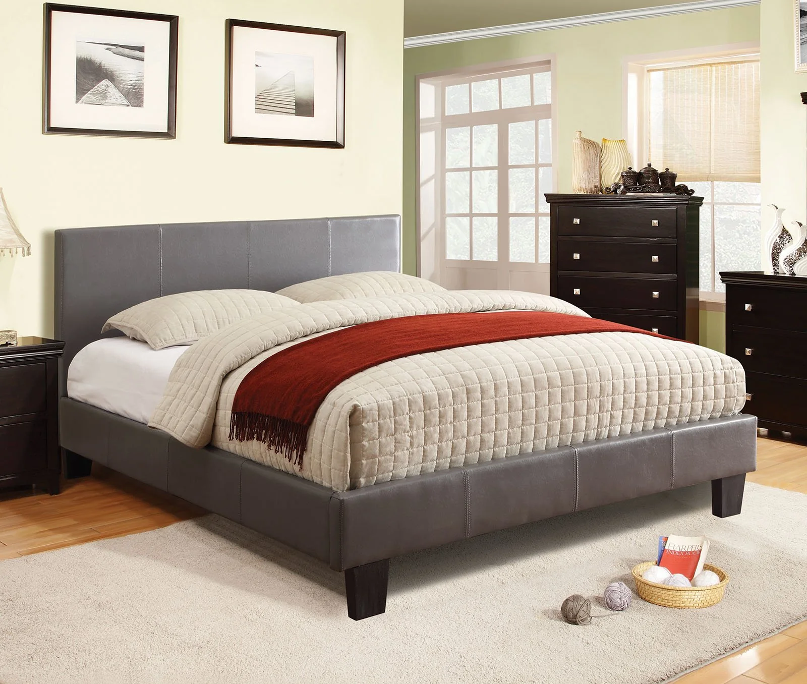 Winn Park Queen Bed, Gray